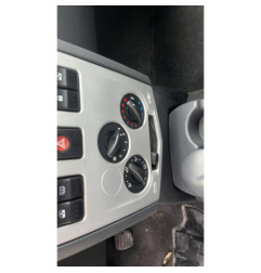 Calculateur moteur DACIA LOGAN 1
