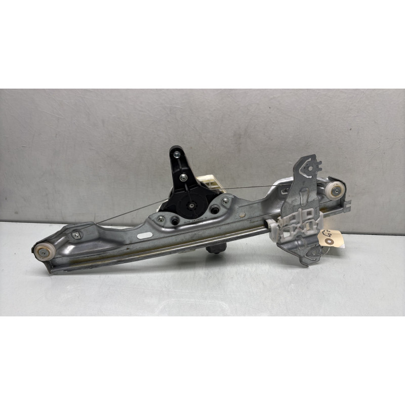 Leve vitre electrique arriere gauche NISSAN QASHQAI 2 Photo n°1