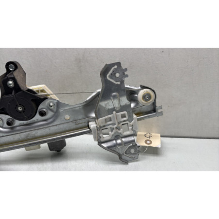 Leve vitre electrique arriere gauche NISSAN QASHQAI 2