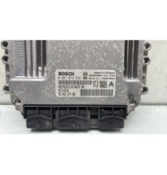 Calculateur moteur PEUGEOT 308 1