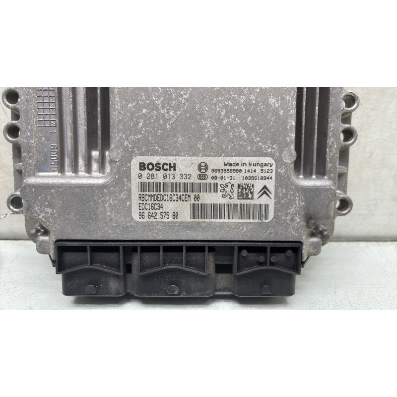 Calculateur moteur PEUGEOT 308 1 Photo n°2
