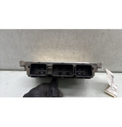 Calculateur moteur PEUGEOT 308 1