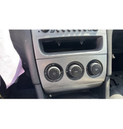 Calculateur moteur PEUGEOT 308 1