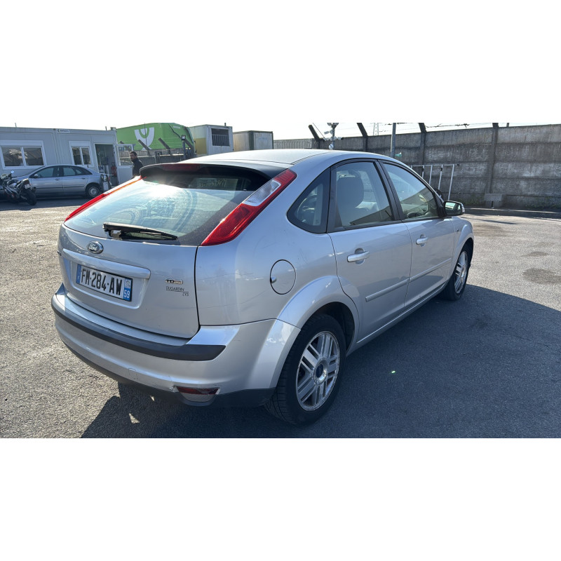 Alternateur FORD FOCUS 2 Photo n°7