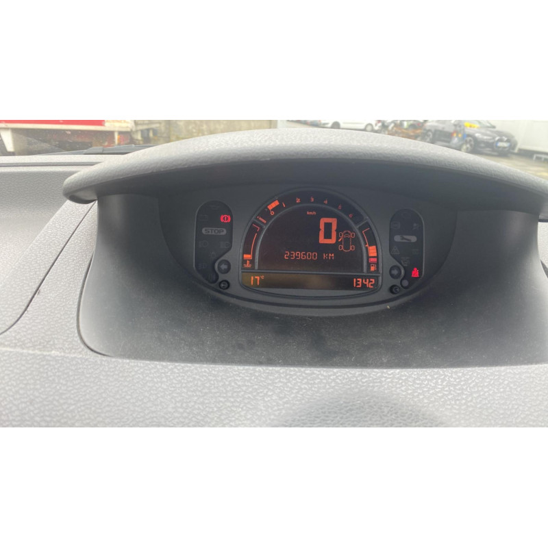 Calculateur moteur RENAULT MODUS Photo n°11