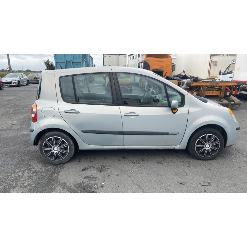 Calculateur moteur RENAULT MODUS Photo n°17