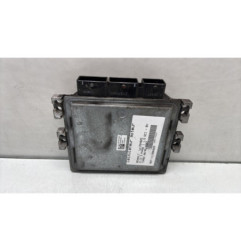 Calculateur moteur RENAULT CLIO 3