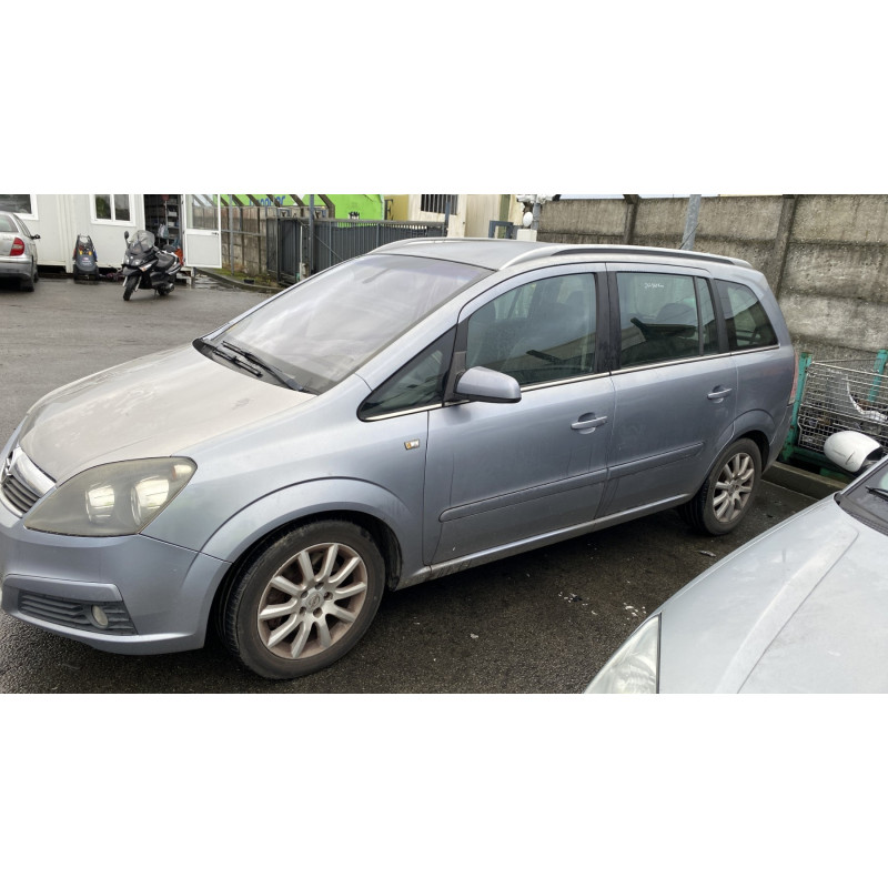 Alternateur OPEL ZAFIRA B Photo n°10