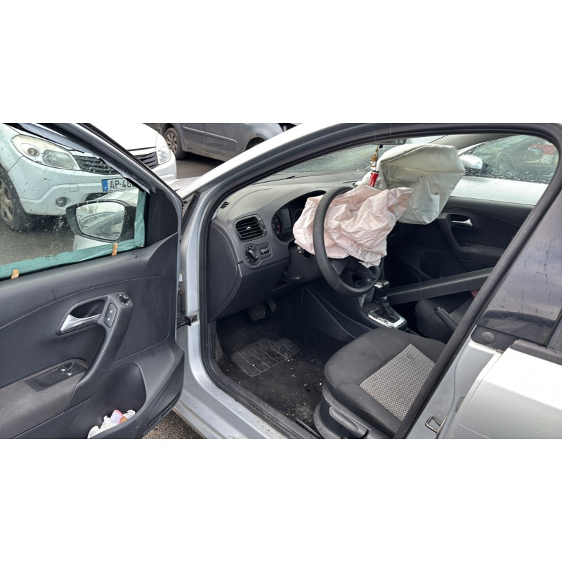 Calculateur moteur VOLKSWAGEN POLO 5 Photo n°13