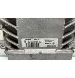 Calculateur moteur DACIA SANDERO 1