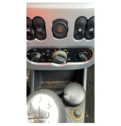 Calculateur moteur DACIA SANDERO 1