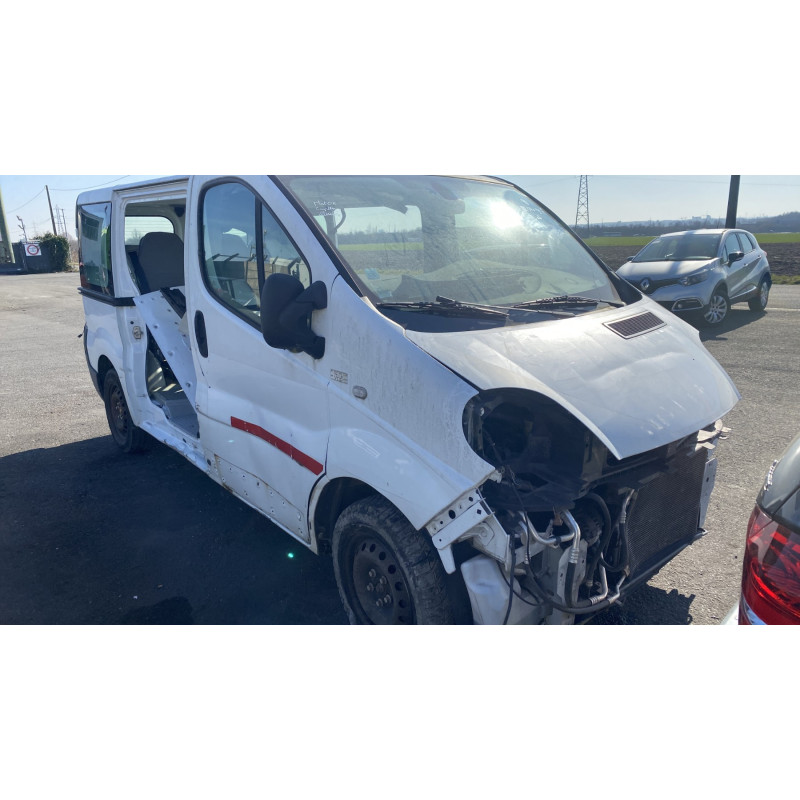 Pompe de direction RENAULT TRAFIC 2 Photo n°5