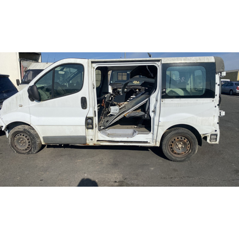 Pompe de direction RENAULT TRAFIC 2 Photo n°9