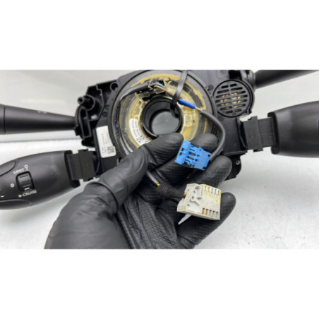 Com (Bloc Contacteur Tournant+Commodo Essuie Glace+Commodo Phare) CITROEN C3 2