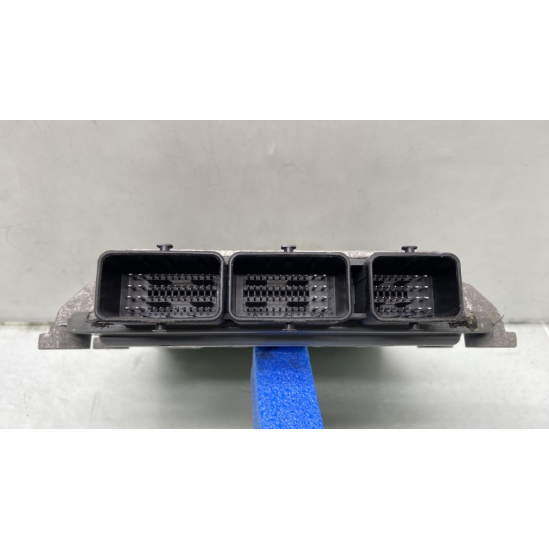 Calculateur moteur CITROEN C4 GRAND PICASSO 1 Photo n°3