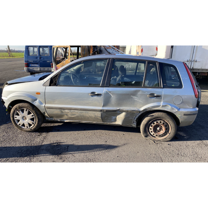 Alternateur FORD FUSION Photo n°10