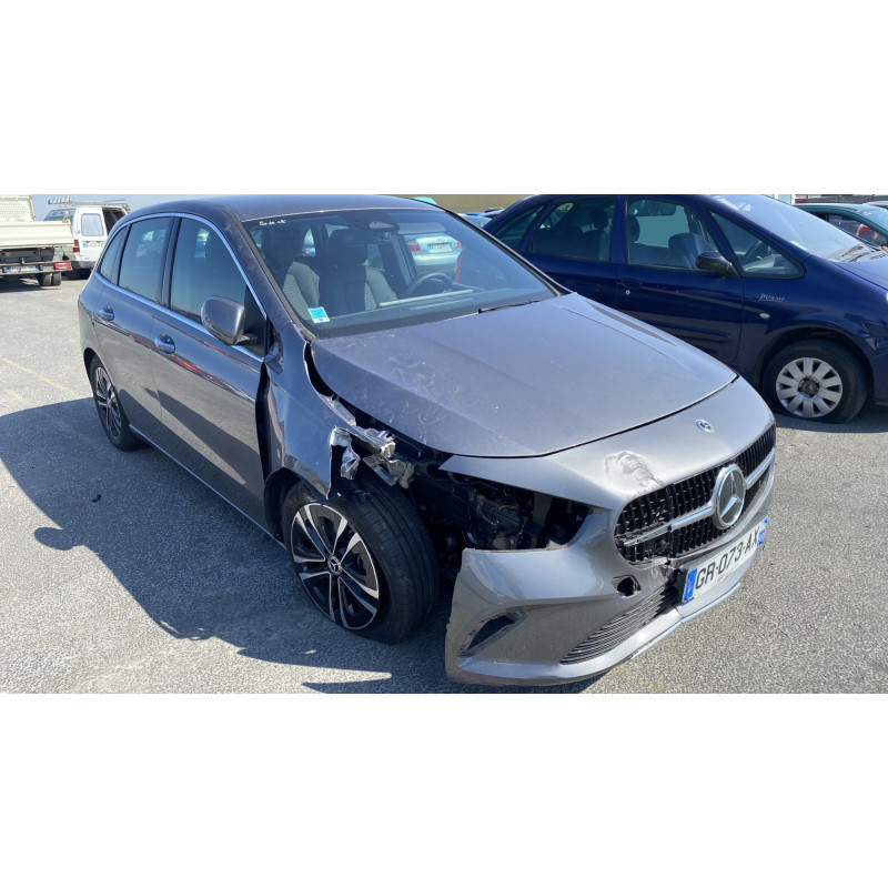Alternateur MERCEDES CLASSE B 247 Photo n°6