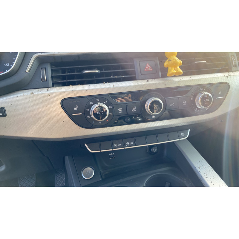 Calculateur moteur AUDI A4 4 Photo n°19