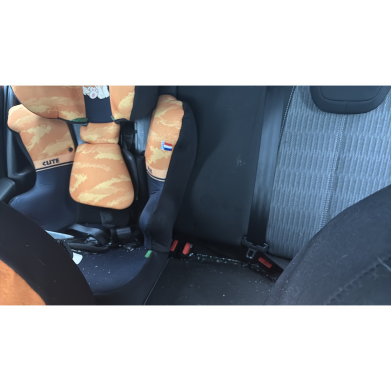 Alternateur OPEL CORSA F Photo n°17