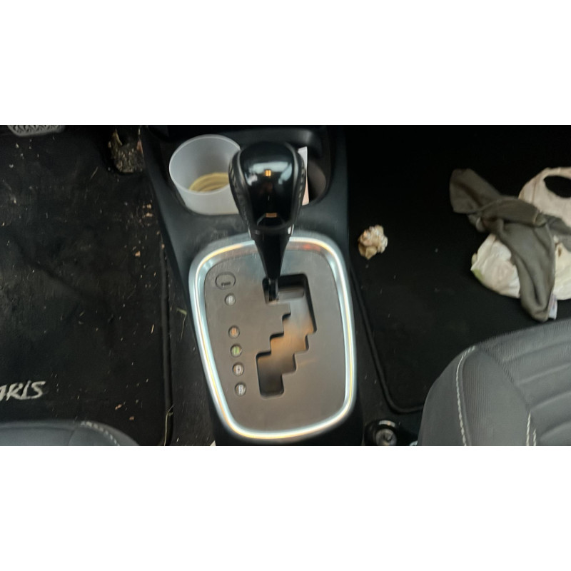 Calculateur moteur TOYOTA YARIS 3 Photo n°7
