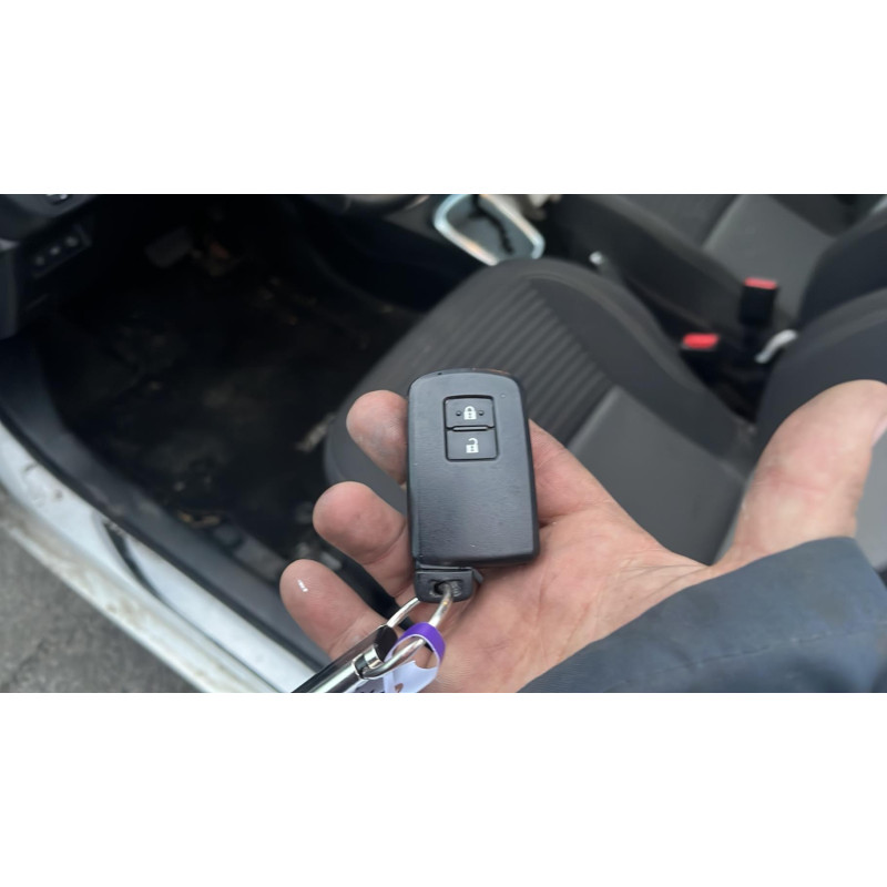 Calculateur moteur TOYOTA YARIS 3 Photo n°9