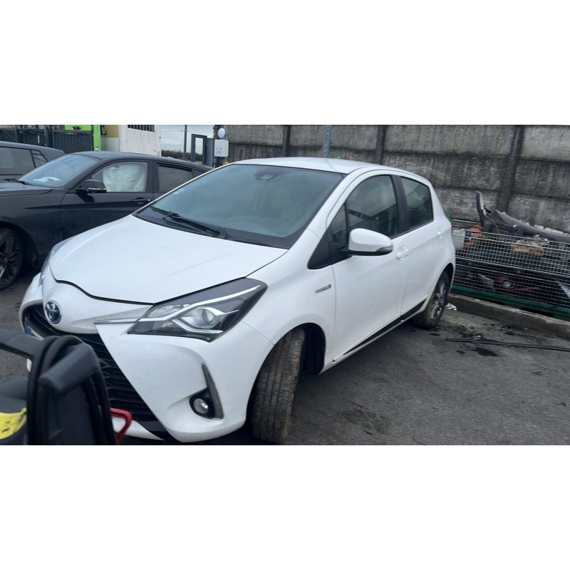 Calculateur moteur TOYOTA YARIS 3 Photo n°11