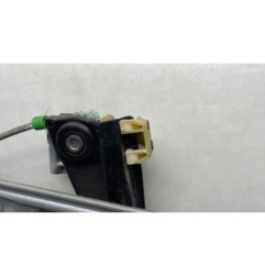 Leve vitre electrique avant gauche VOLKSWAGEN POLO 4