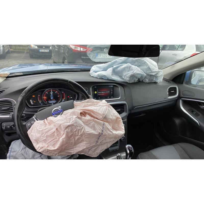 Alternateur VOLVO V 40 2 Photo n°17