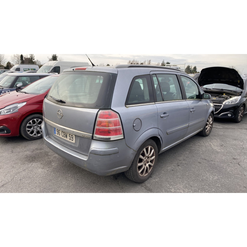 Calculateur moteur OPEL ZAFIRA B Photo n°7