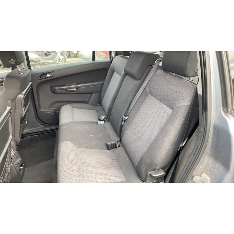 Calculateur moteur OPEL ZAFIRA B Photo n°16