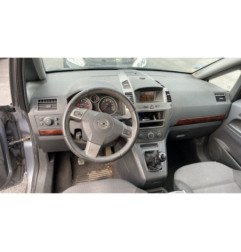 Calculateur moteur OPEL ZAFIRA B