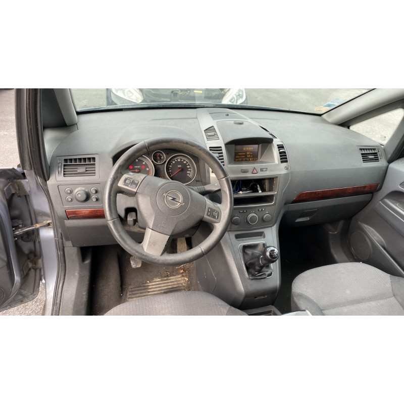Calculateur moteur OPEL ZAFIRA B Photo n°18