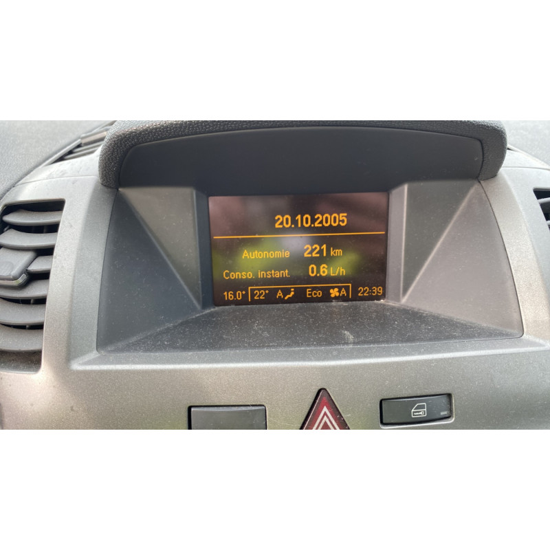 Calculateur moteur OPEL ZAFIRA B Photo n°20