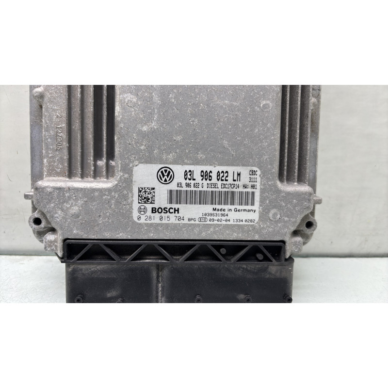 Calculateur moteur VOLKSWAGEN GOLF PLUS Photo n°2