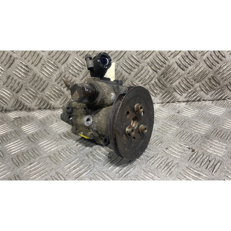 Pompe de direction VOLKSWAGEN GOLF 3 Photo n°3
