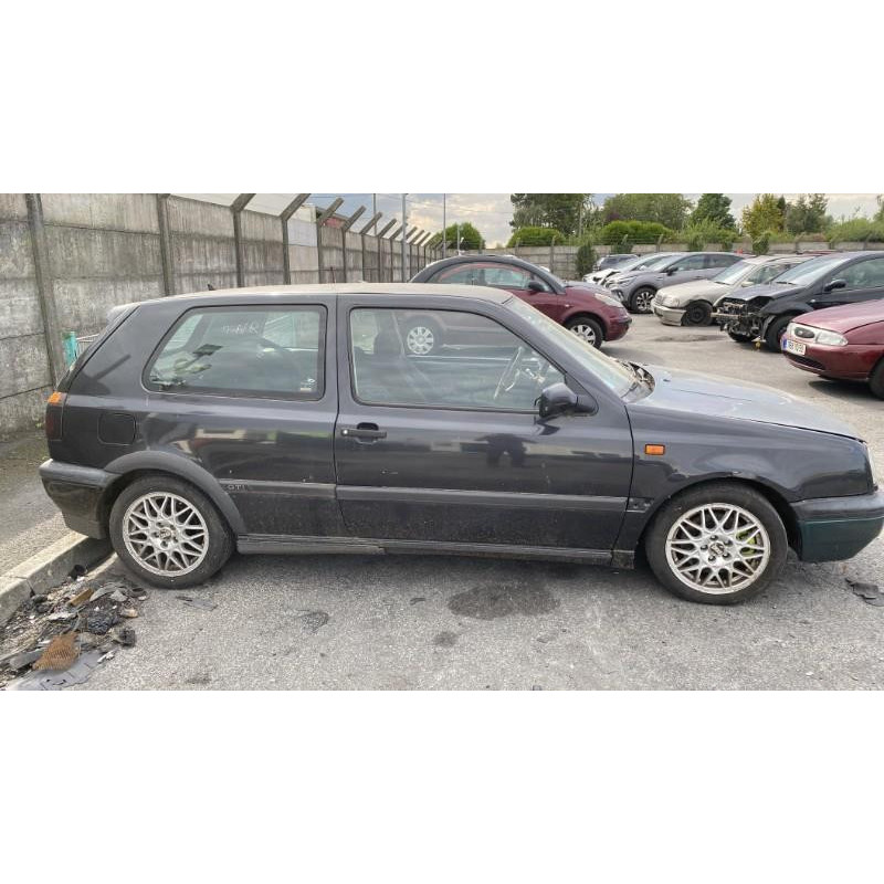 Pompe de direction VOLKSWAGEN GOLF 3 Photo n°13