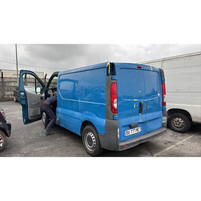 Pompe de direction RENAULT TRAFIC 2 Photo n°7