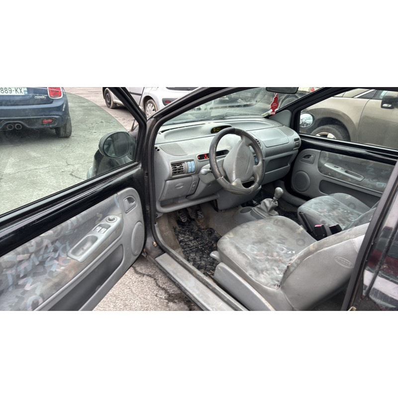 Calculateur moteur RENAULT TWINGO 1 Photo n°15