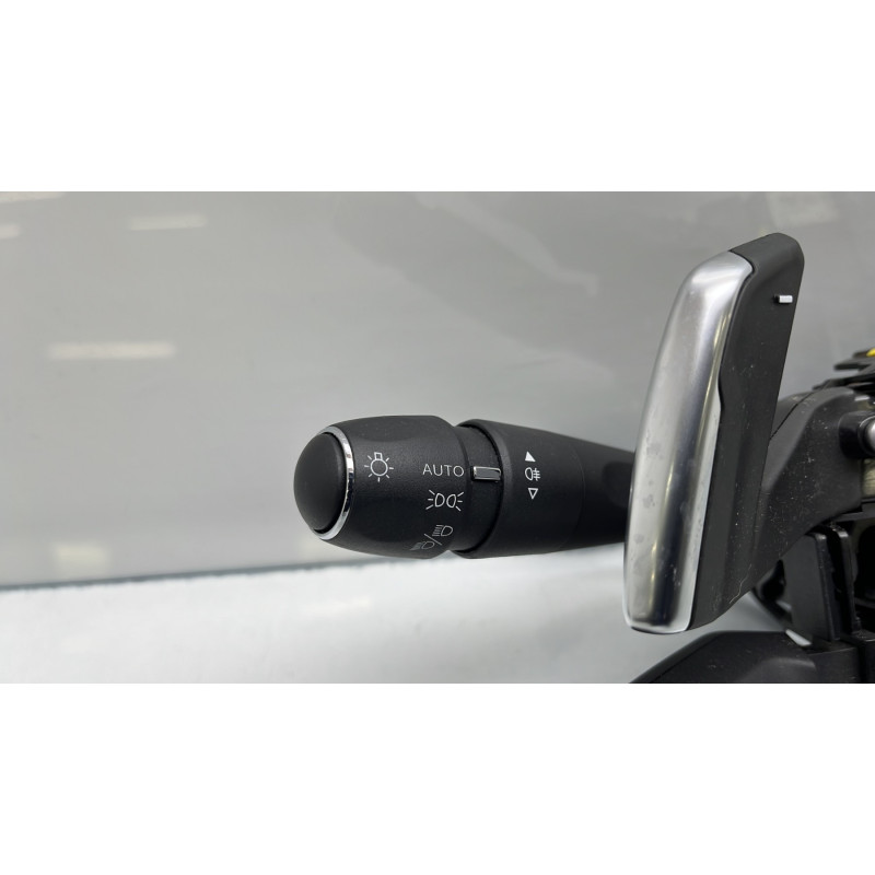 Com (Bloc Contacteur Tournant+Commodo Essuie Glace+Commodo Phare) PEUGEOT 5008 2 Photo n°4