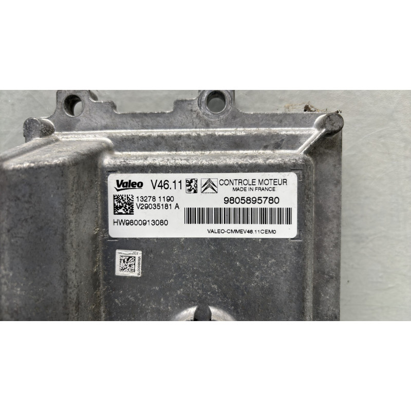 Calculateur moteur PEUGEOT 208 1 Photo n°2