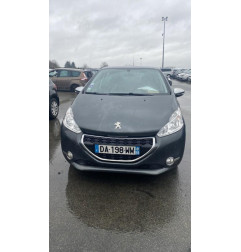 Calculateur moteur PEUGEOT 208 1