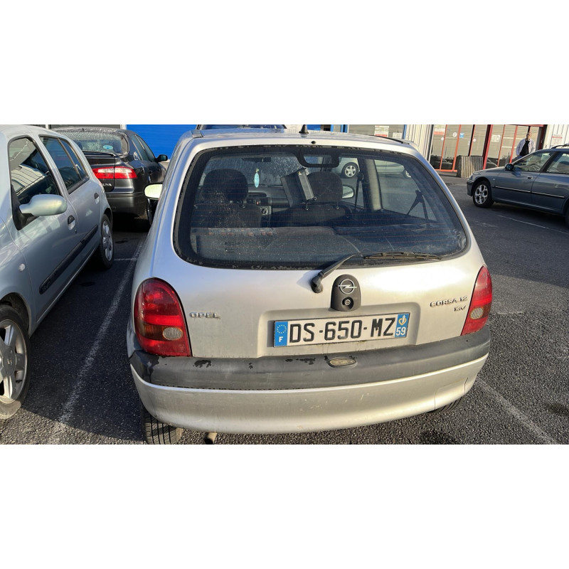 Alternateur OPEL CORSA B Photo n°13