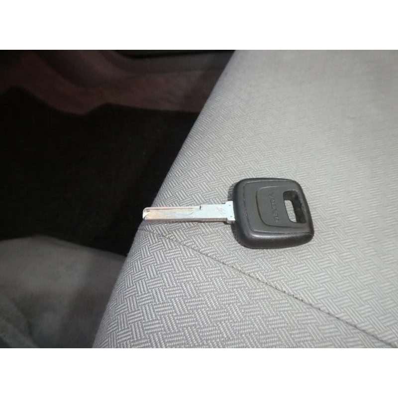 Alternateur VOLVO S 40 1 Photo n°12
