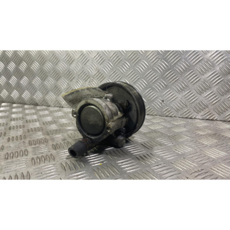 Pompe de direction RENAULT LAGUNA 3
