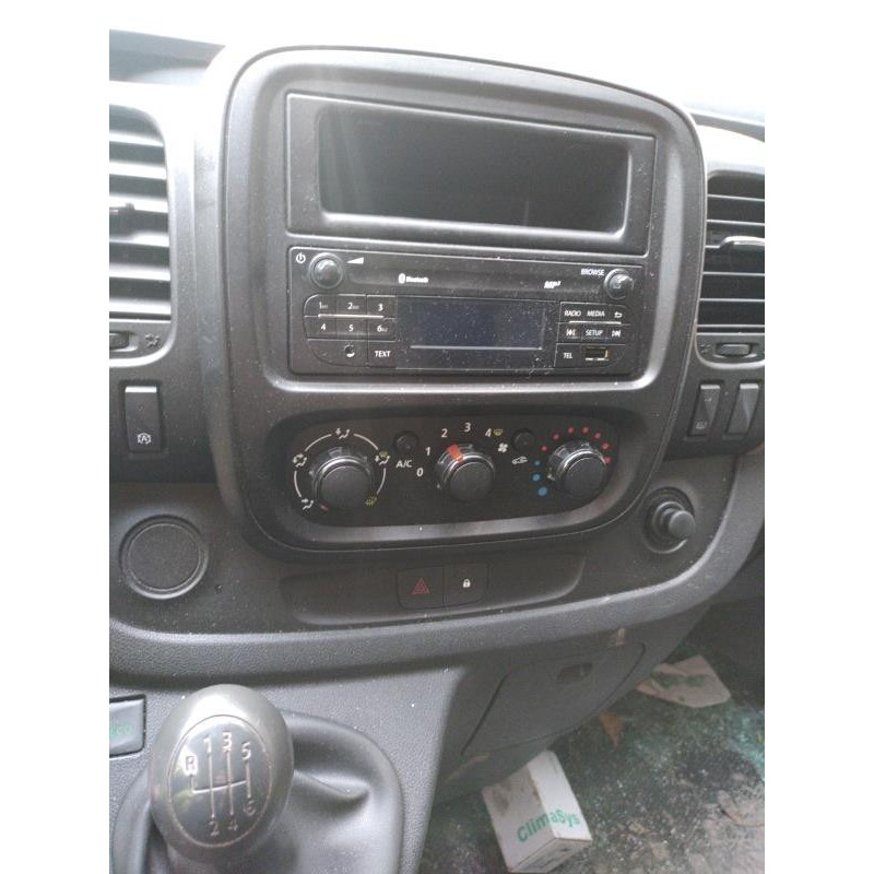 Alternateur RENAULT TRAFIC 3 COURT Photo n°4
