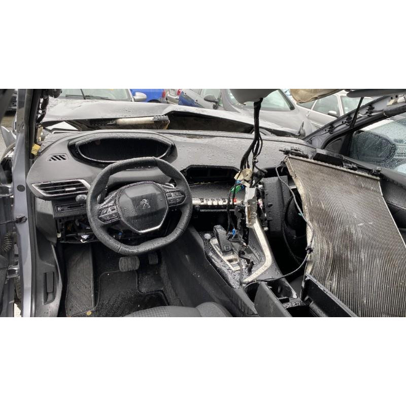 Alternateur PEUGEOT 5008 2 Photo n°7