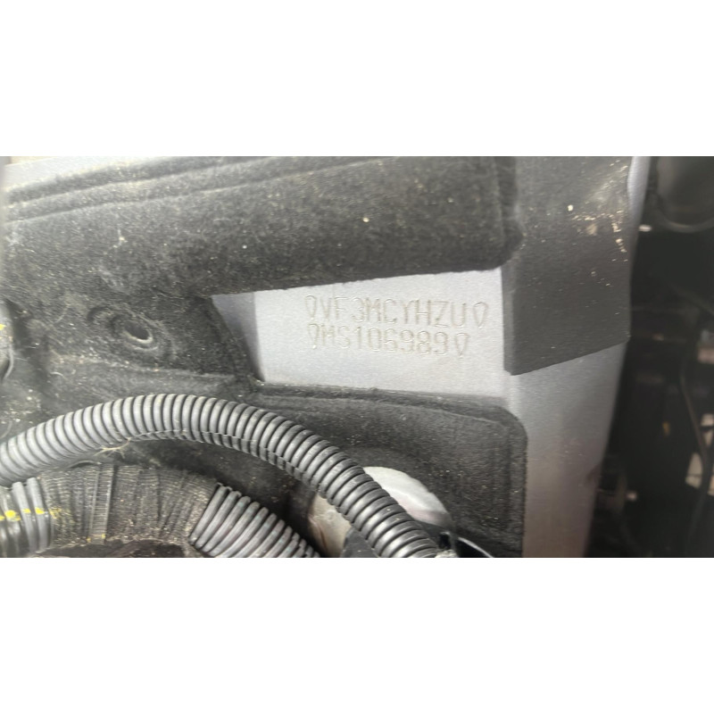 Alternateur PEUGEOT 5008 2 Photo n°19