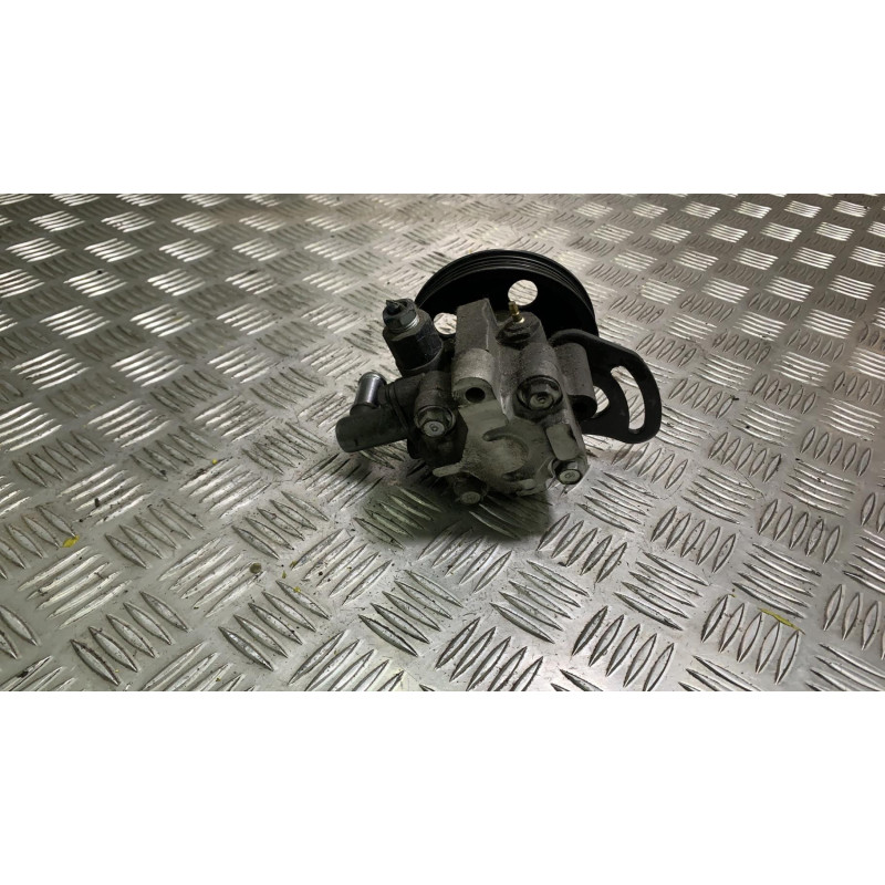 Pompe de direction CHEVROLET AVEO 1 Photo n°2
