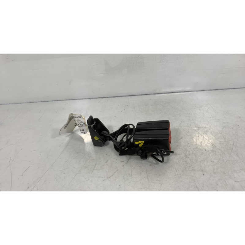 Attache ceinture arriere gauche CITROEN C5 2 Photo n°2