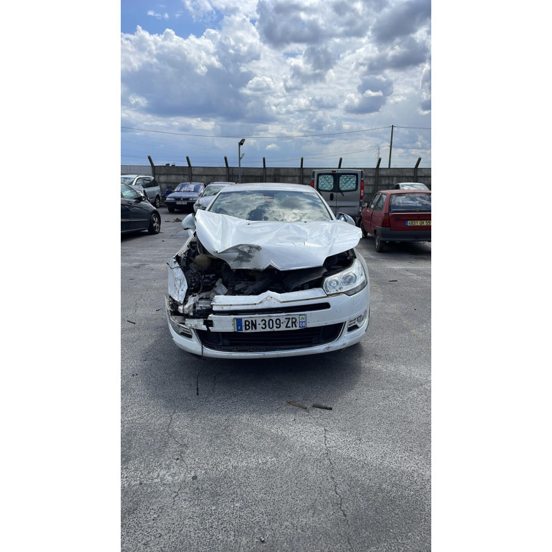 Attache ceinture arriere gauche CITROEN C5 2 Photo n°4